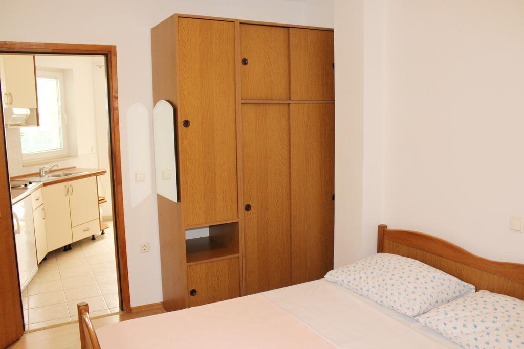 Apartments Petric Makarska Kültér fotó